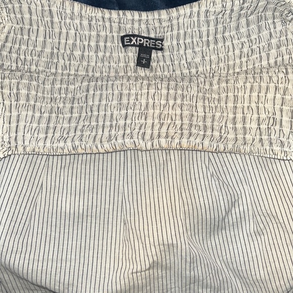 Express top - Picture 3 of 3